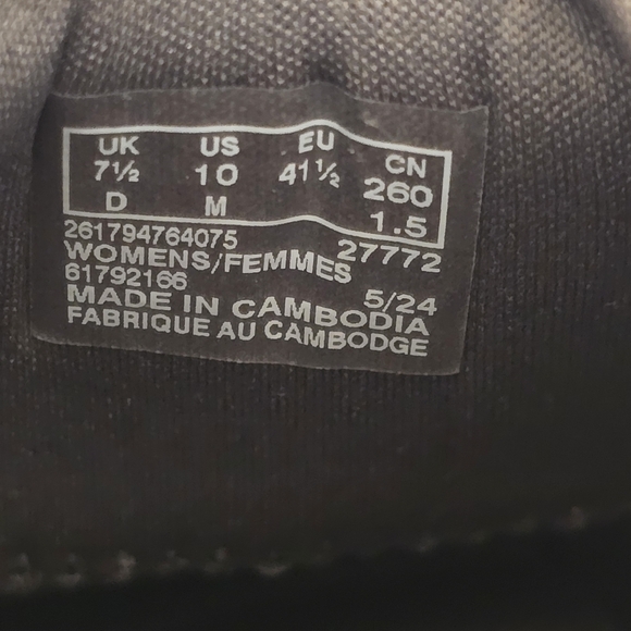 NWOT Cloudsteppers By Clarks Slip-on Audreigh Eve Sneakers Women's Size 7.5D - Picture 8 of 11